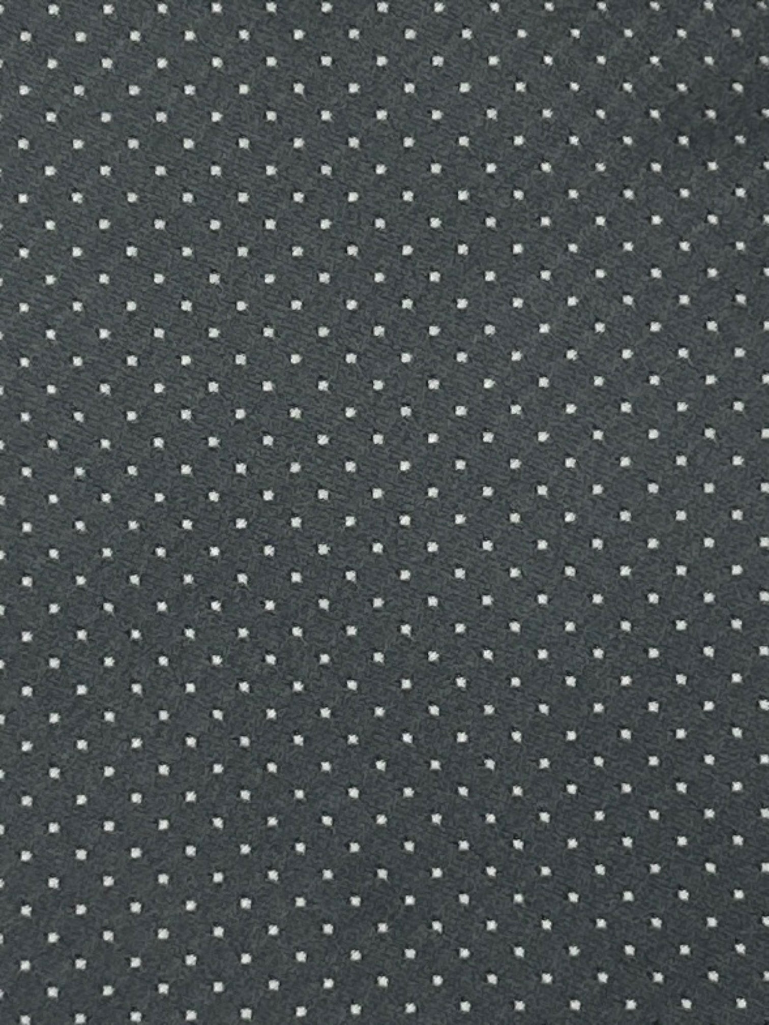 Isaia 7-Fold Grey Polka Dot Silk Tie