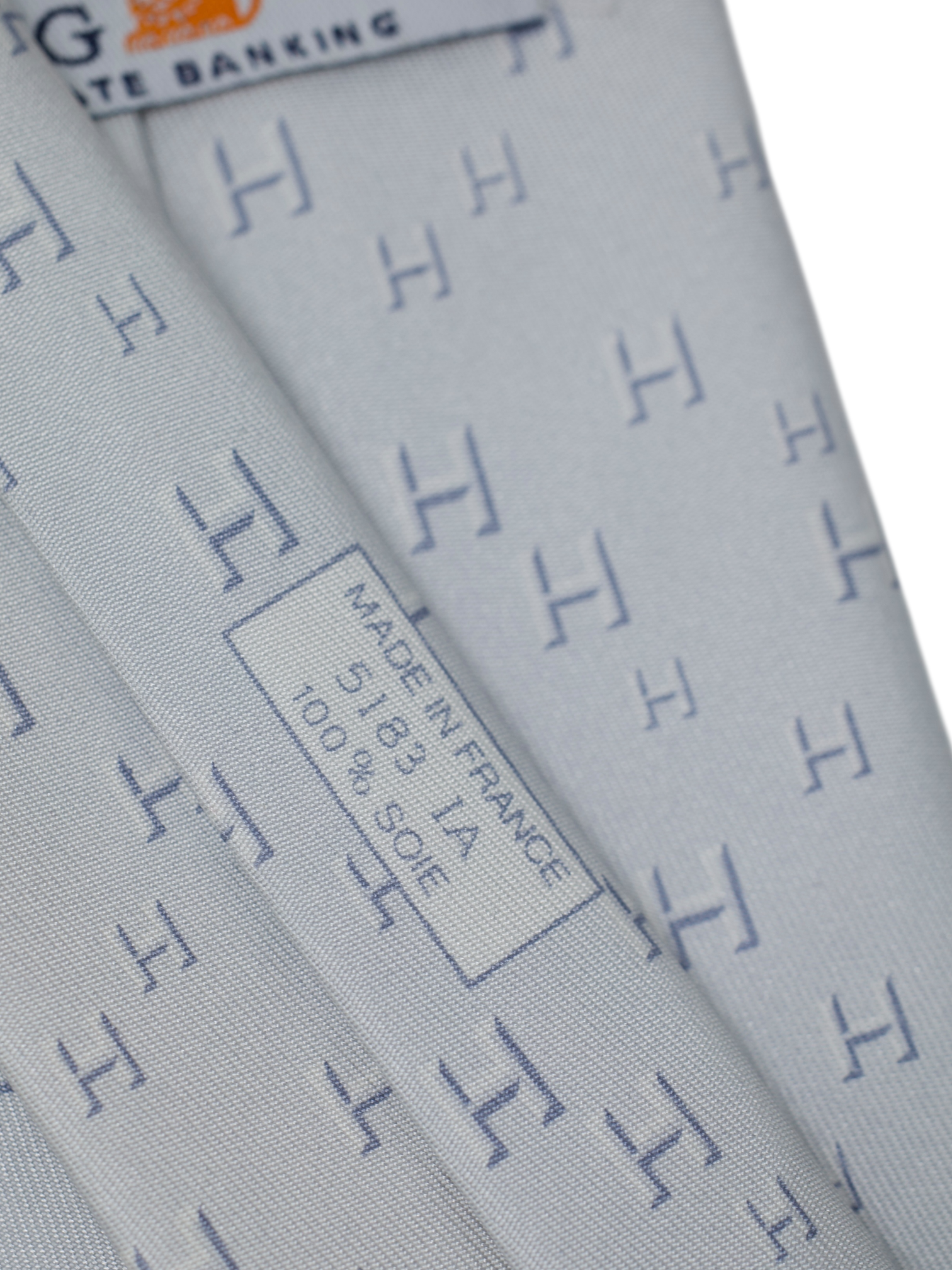 Hermès x ING Private-Banking Light Grey Silk H-Pattern Tie
