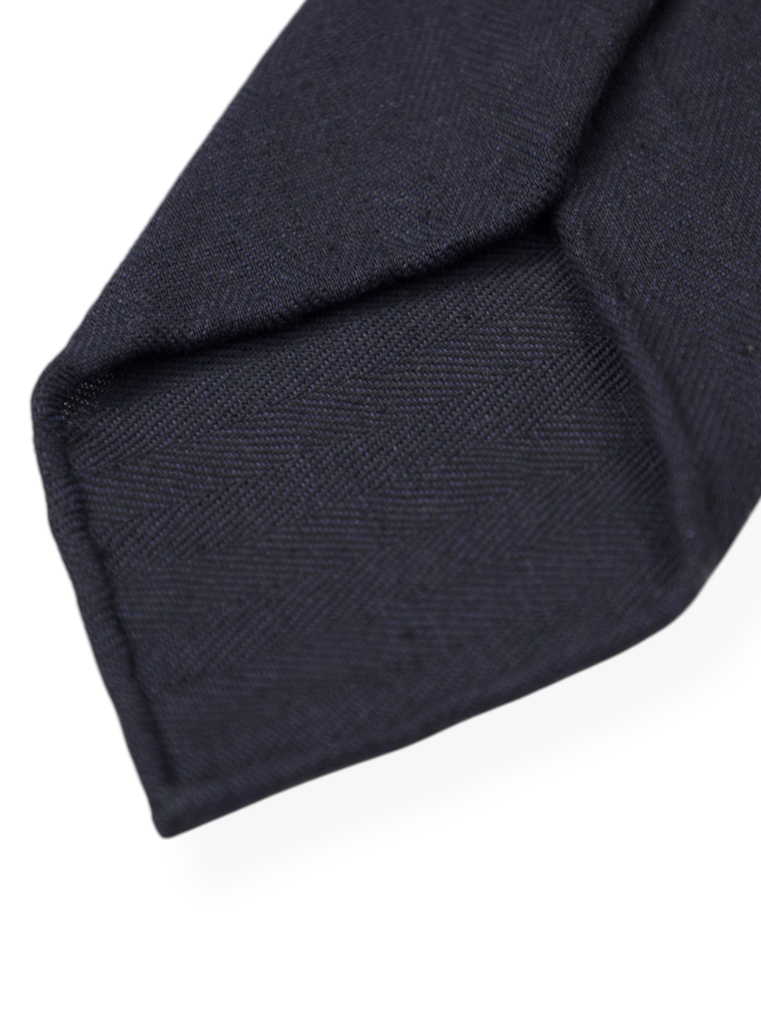 Drake's Black Linen Herringbone Hand-Rolled Tie