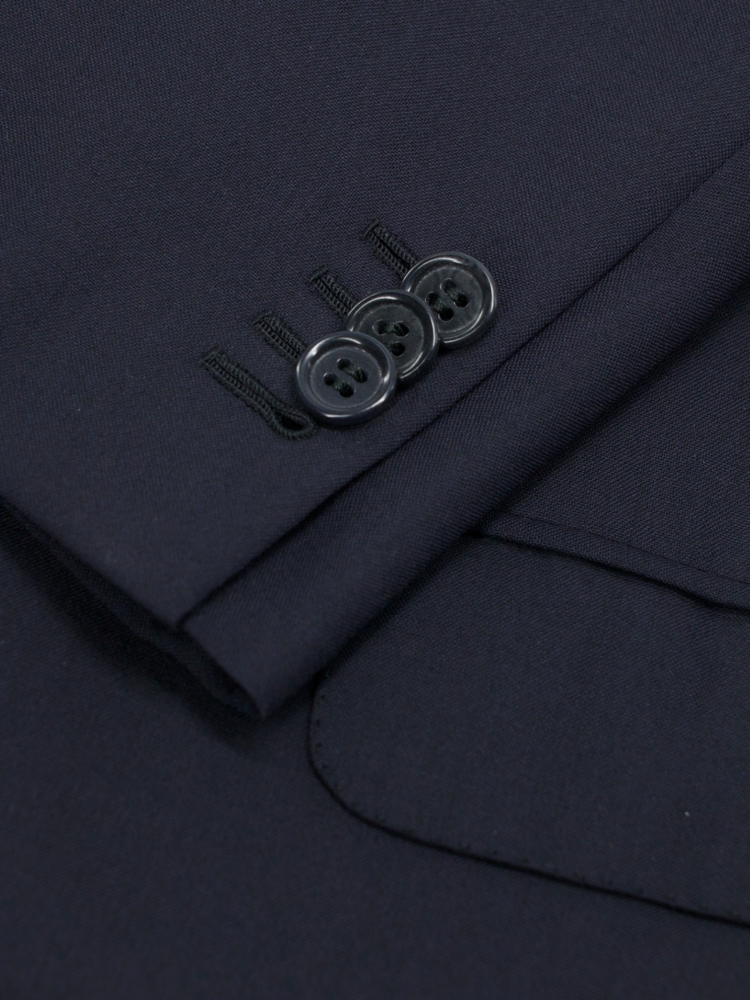 Brioni Navy Fine-Wool Classic Nomentano Pak