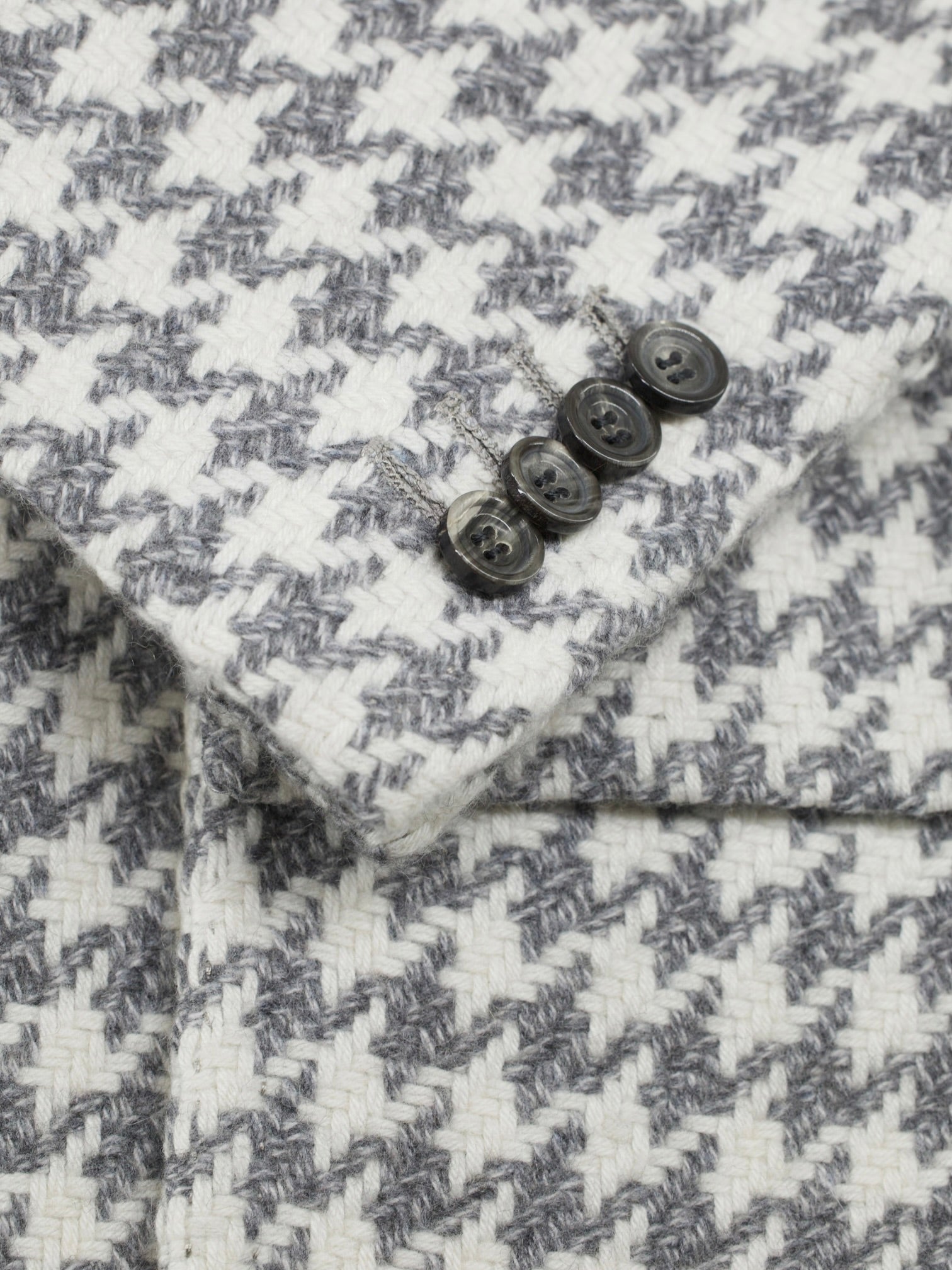 Kiton Light Grey & Offwhite Pure Cashmere Jaquard-Weave Houndstooth Overcoat