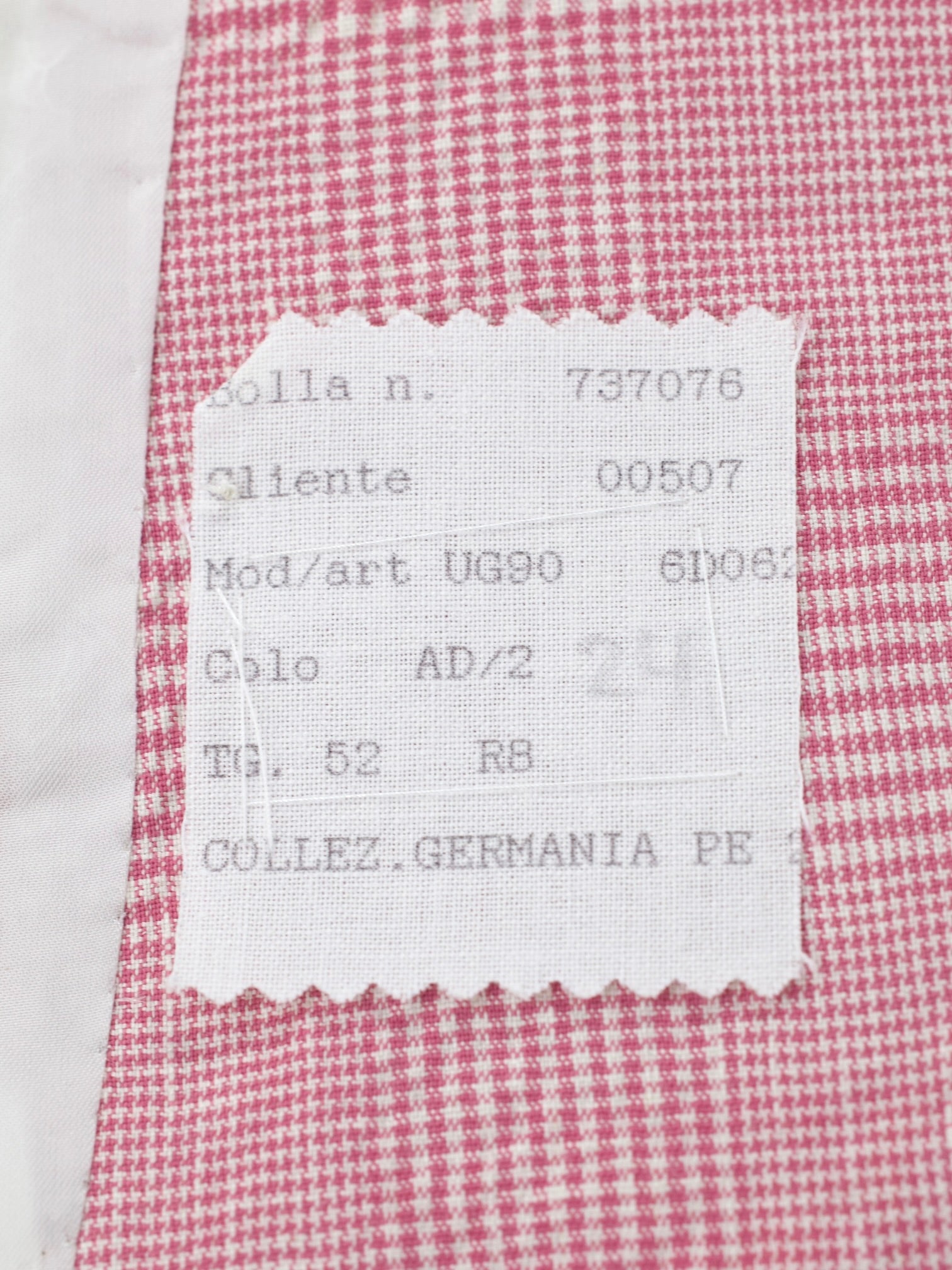 Kiton Soft Pink Wool, Linen & Lyocell Seersucker Prince of Wales Jacket