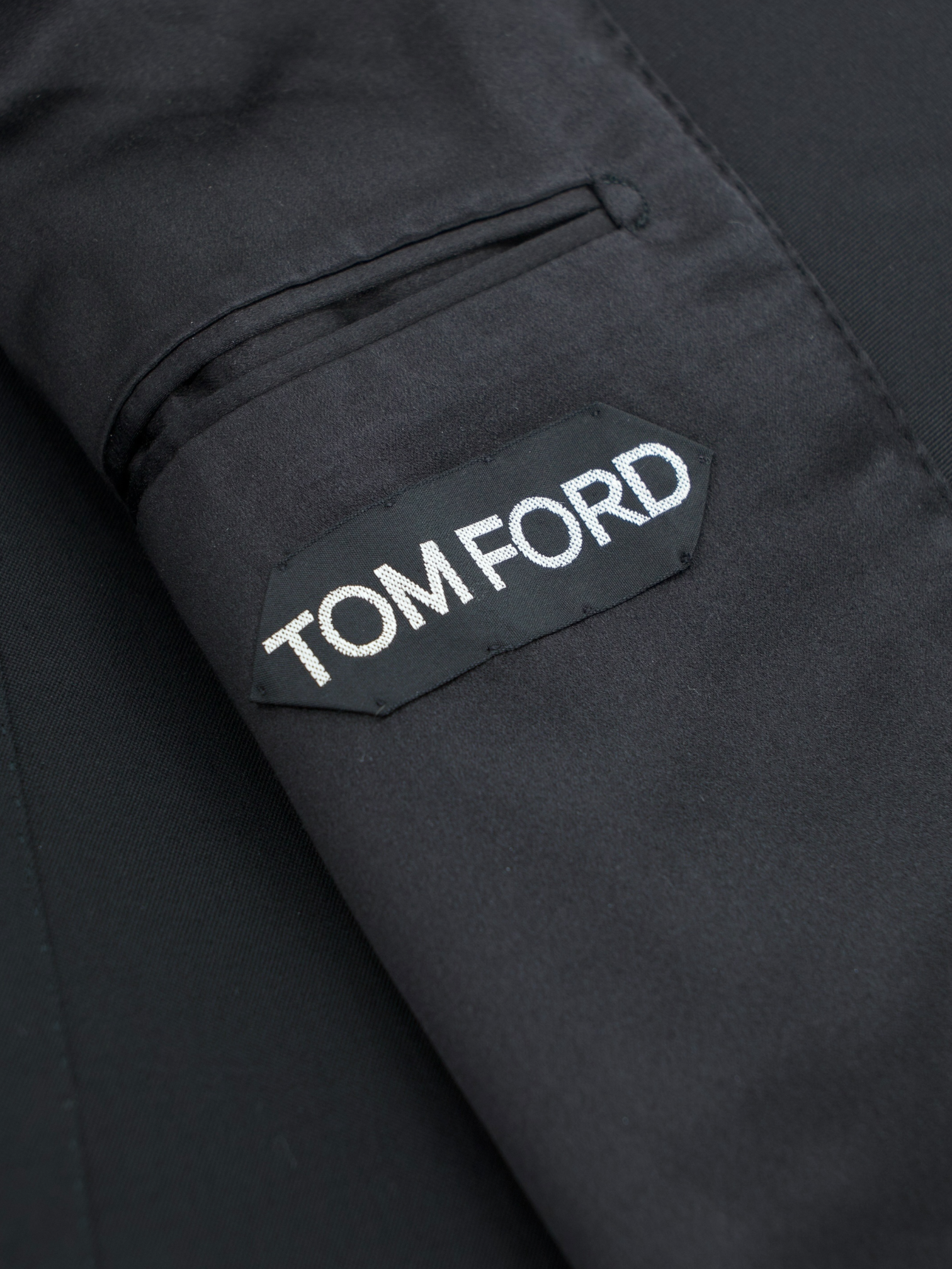 Tom Ford Black Wool & Mohair Barathea Windsor Tuxedo