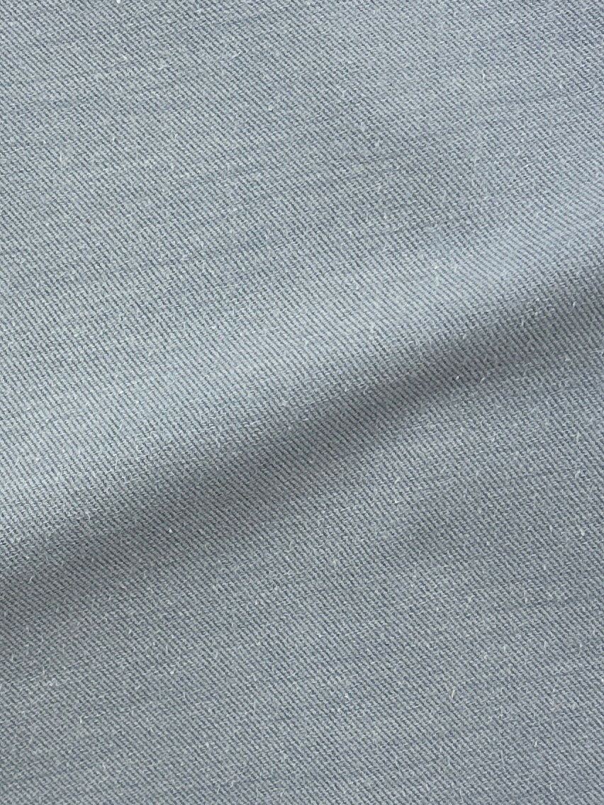 Fray lichtblauw geborsteld katoenen kasjmier overhemd