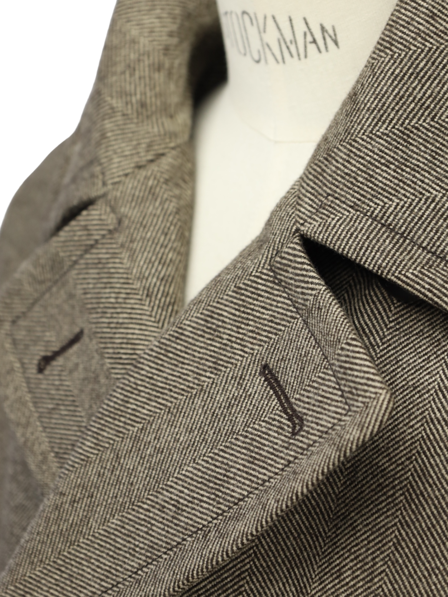 Brioni Light Brown Storm System® Herringbone Double-Breasted Peacoat
