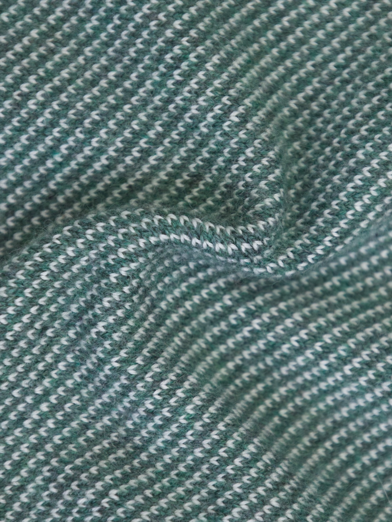 Fioroni Light Green Cashmere Micro-Pattern Cardigan