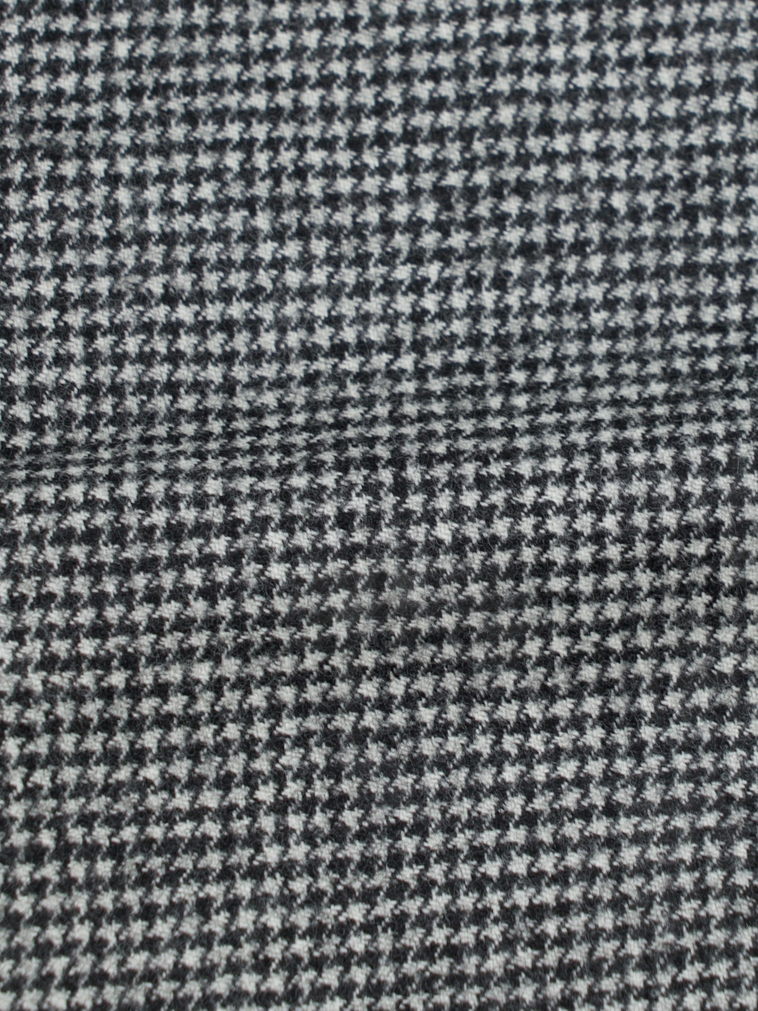 Cesare Attolini Black and White Wool & Cashmere Flannel Puppytooth Suit