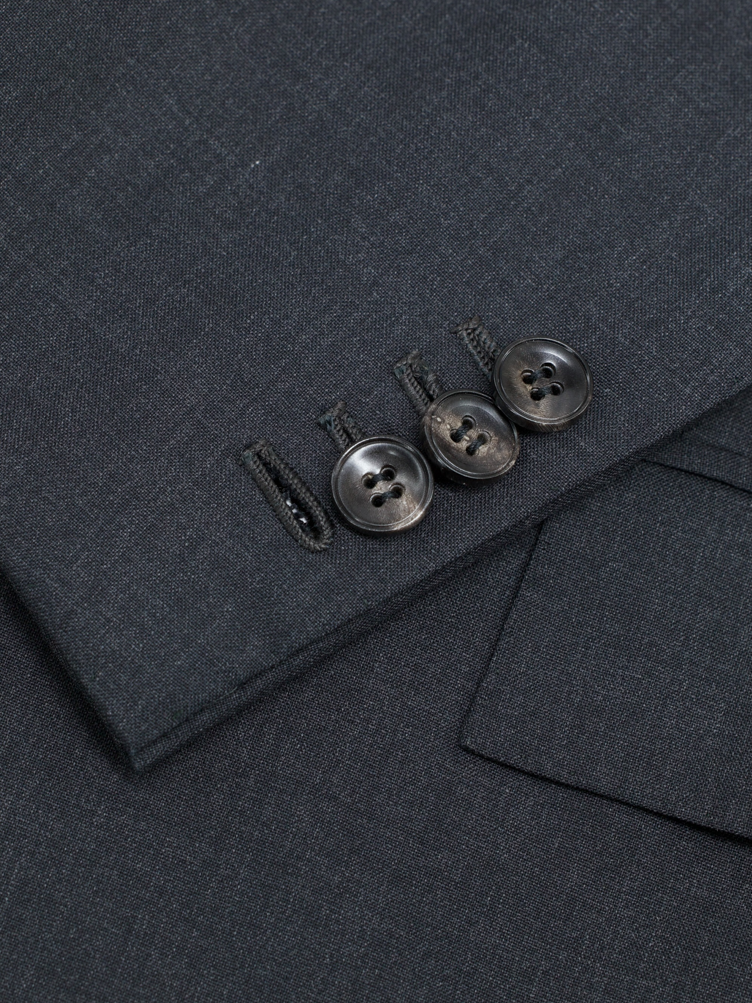 Kiton Dark Grey Fine-Wool Neapolitan Suit