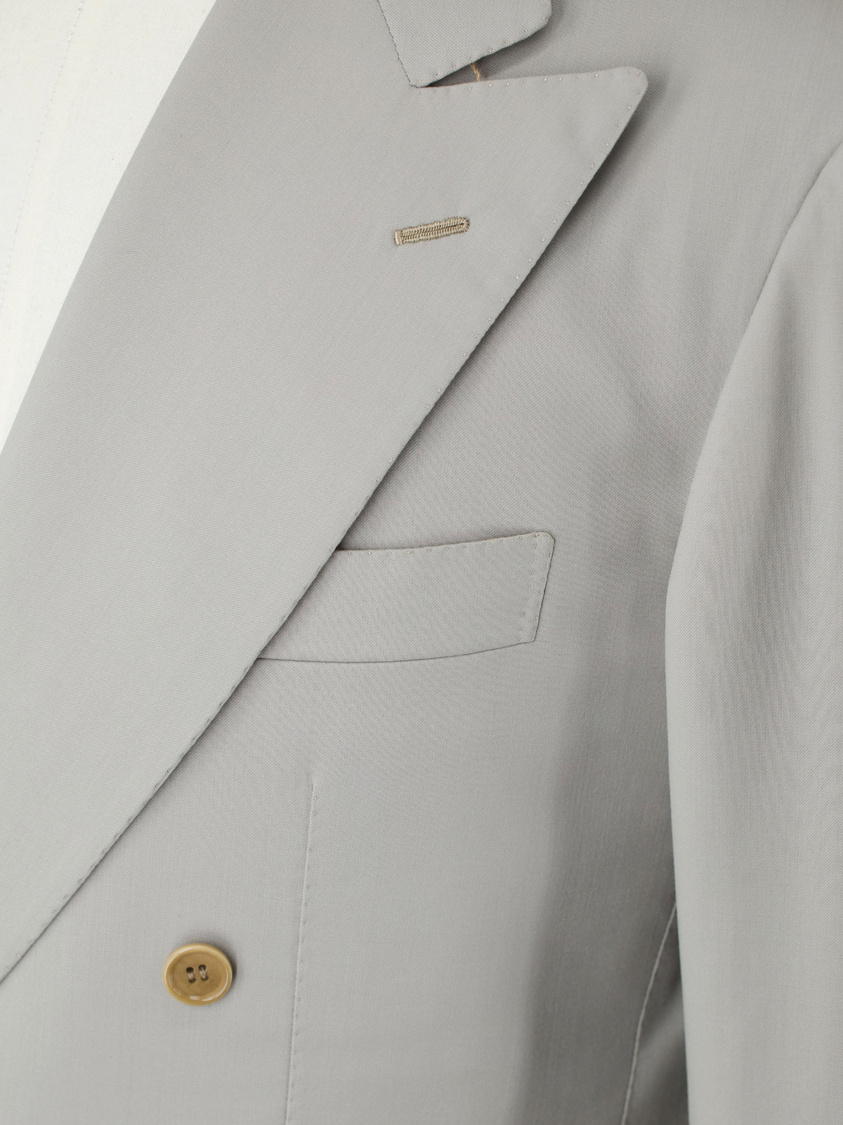Kiton Stone Vintage Fine-Wool Double-Breasted Suit