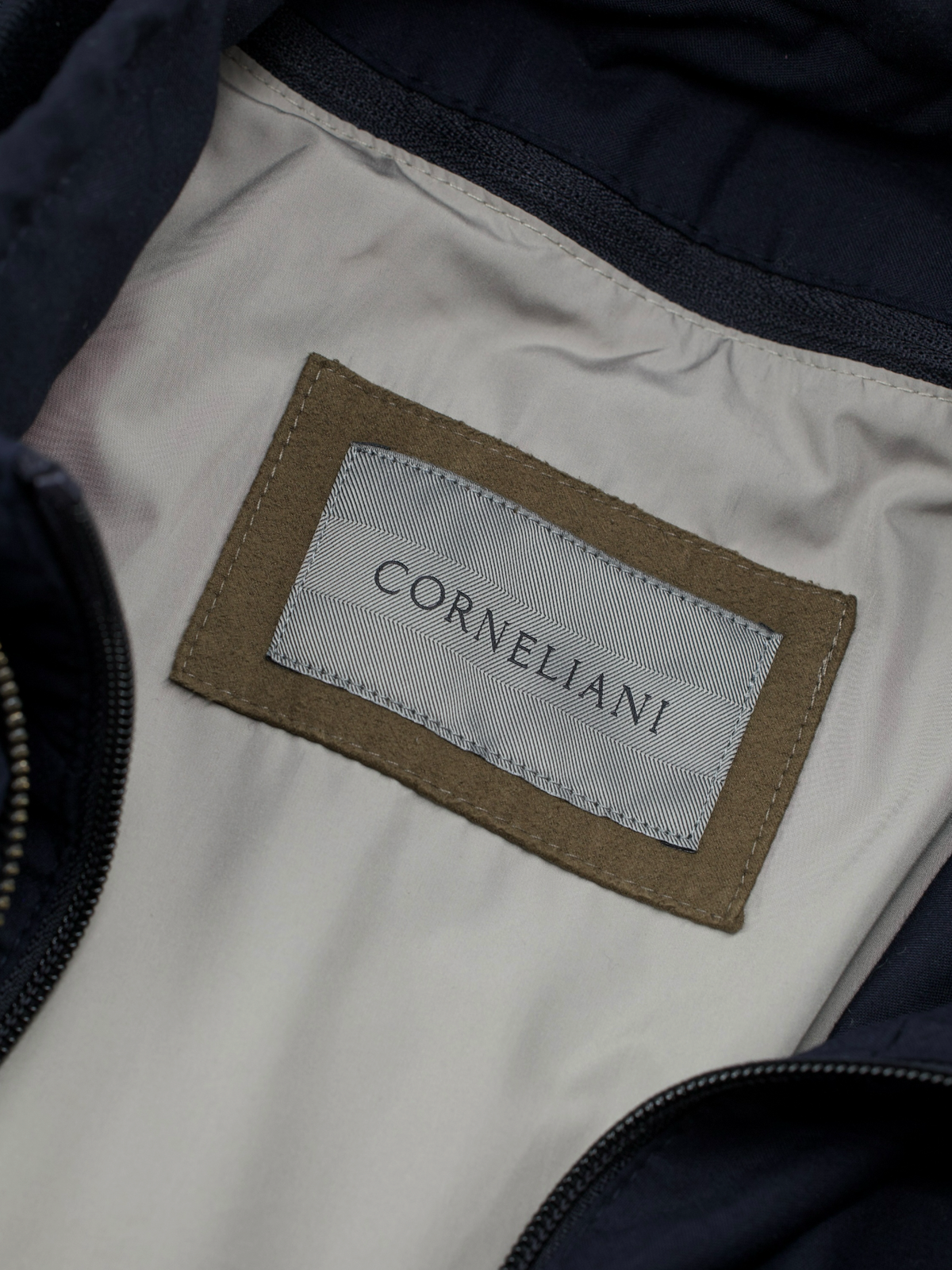 Corneliani Navy Softshell Waterrepellent Bomberjacket