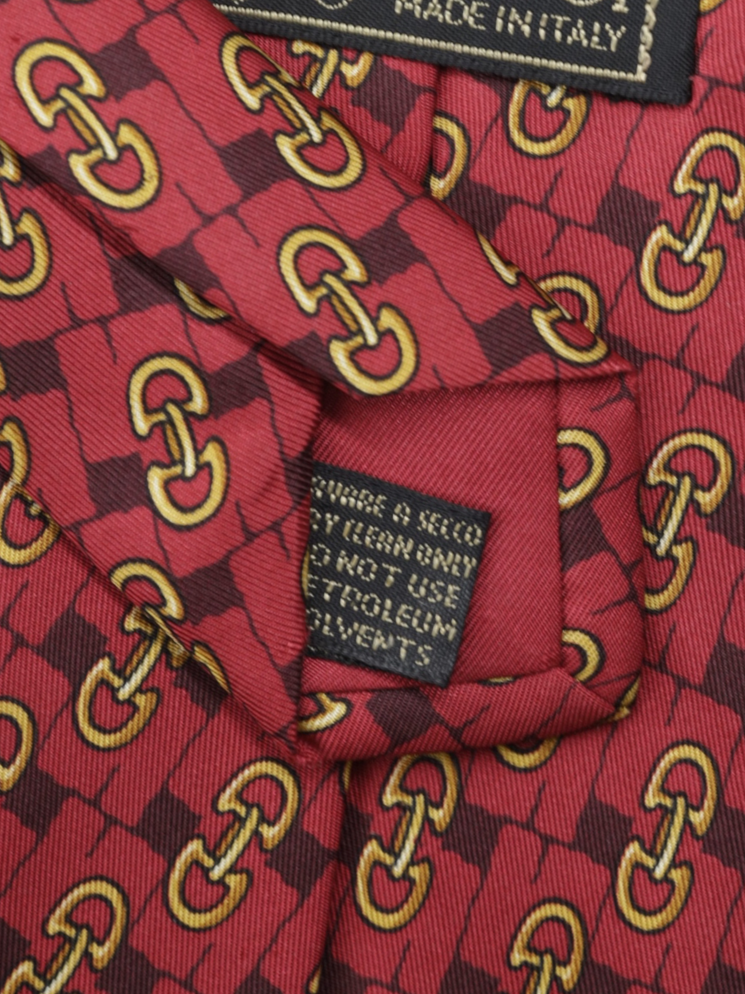 Gucci Red & Gold Silk Vintage Horsebit Pattern Tie