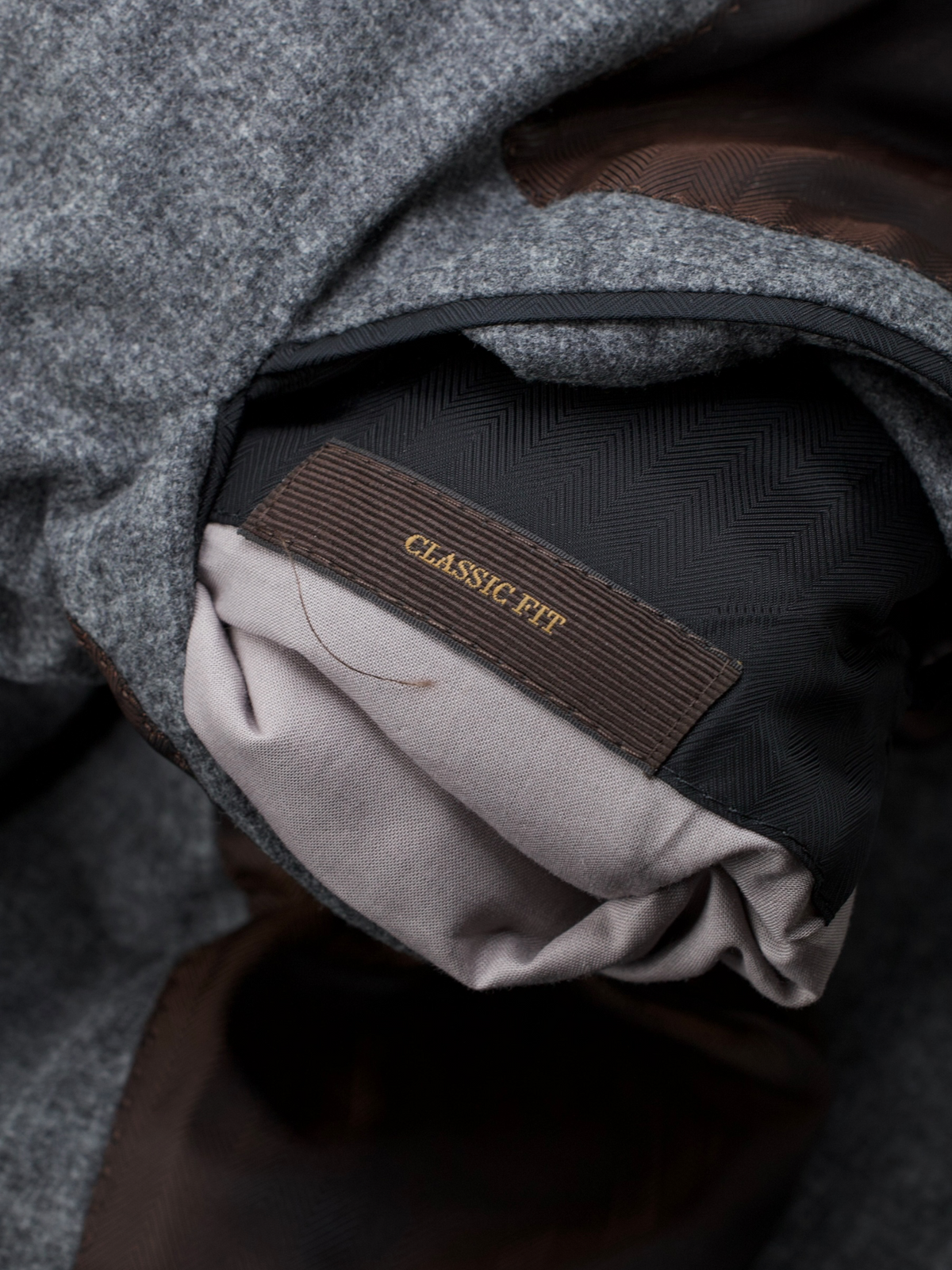 Ermenegildo Zegna Couture Grey Wool, Silk & Cashmere Micro-Check Suit