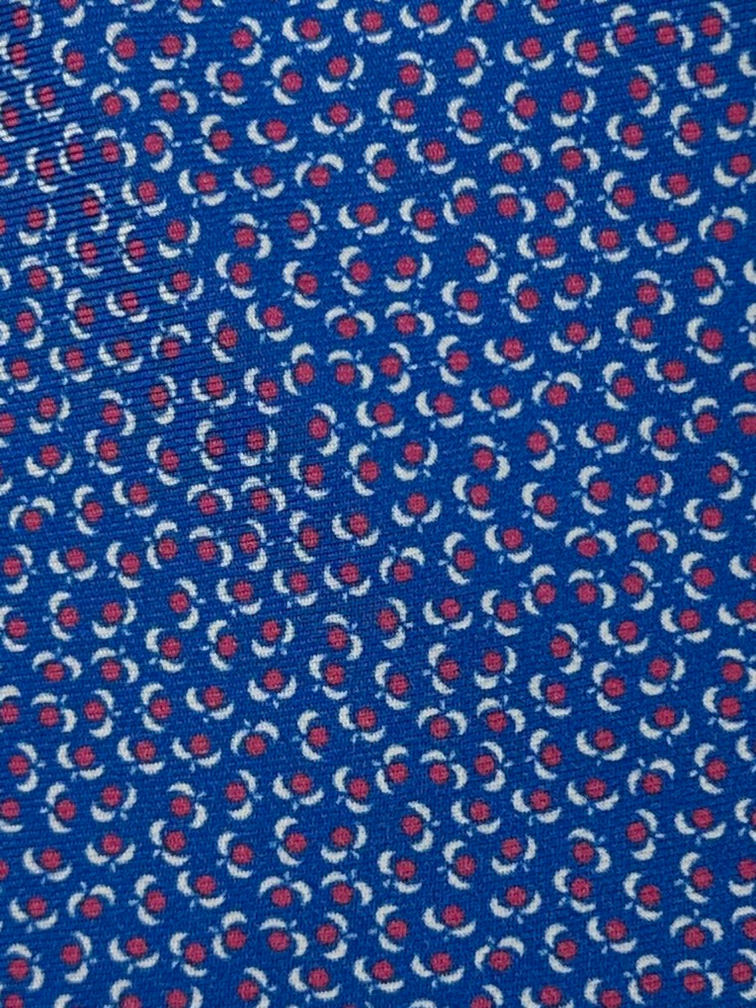 Kiton 7-voudige azuurblauwe zijden stropdas met bloemen