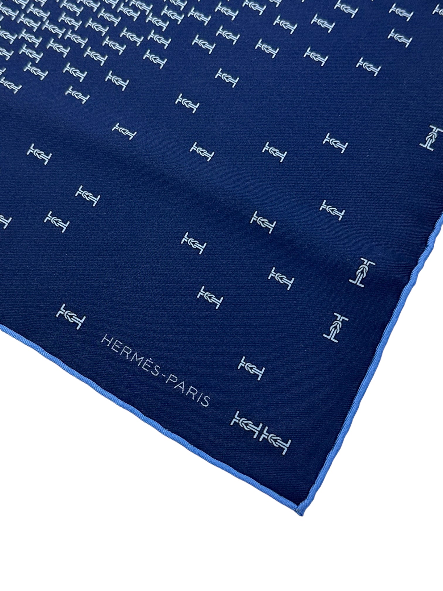 Hermès Blue Geometric Silk Pocketsquare