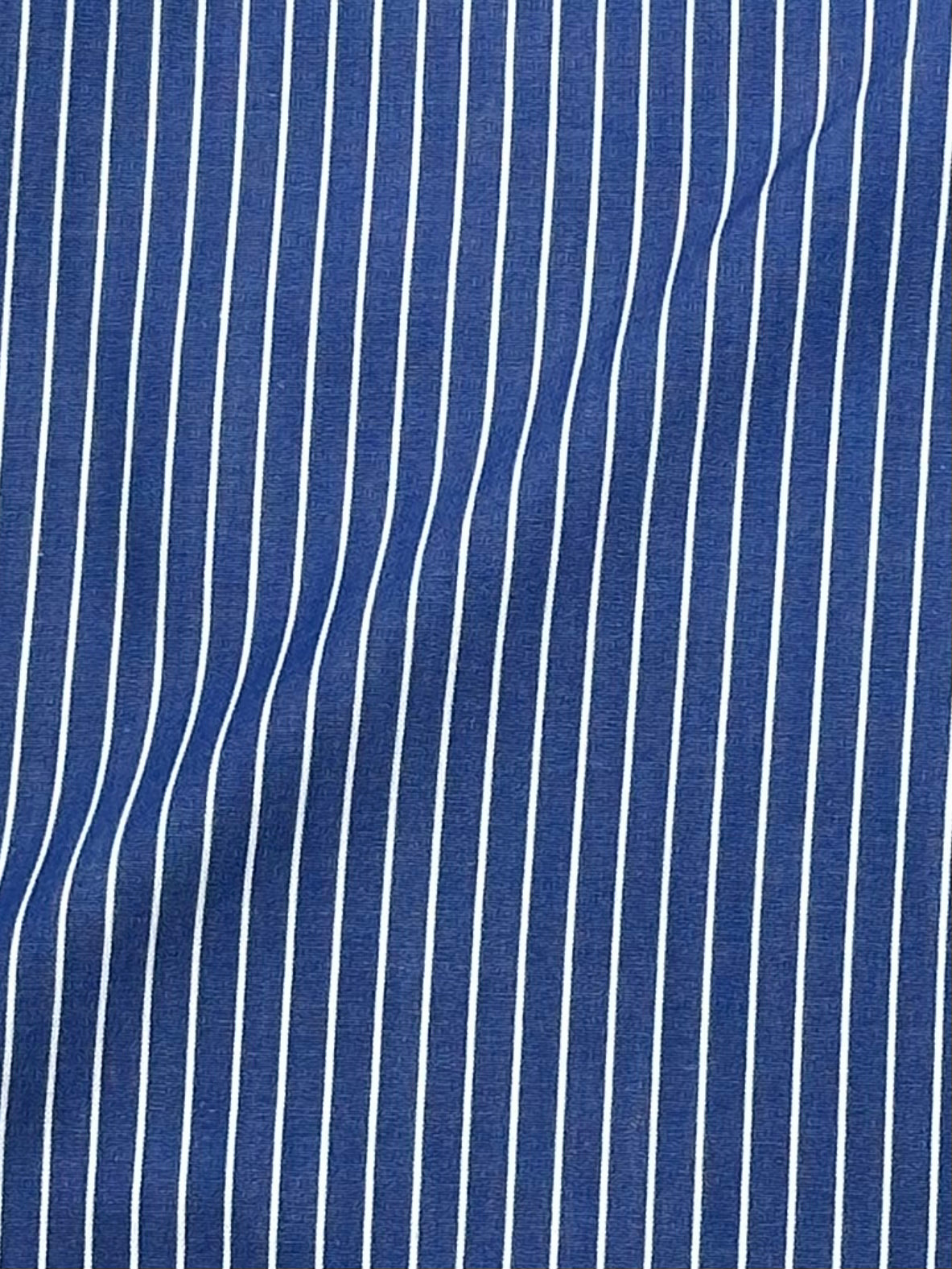 Fray koningsblauw overhemd met contrasterende kraag